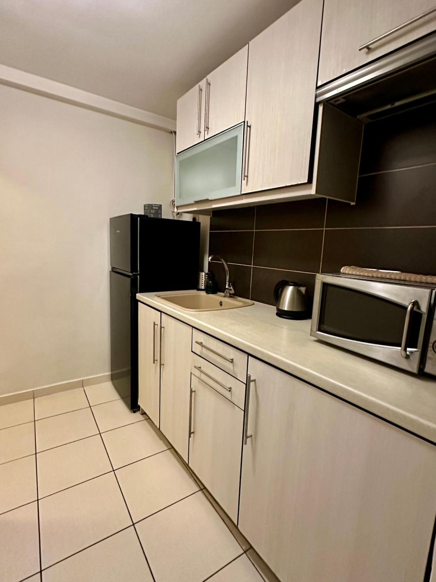 Mc Queen Rooms & Apartments Athens Luaran gambar